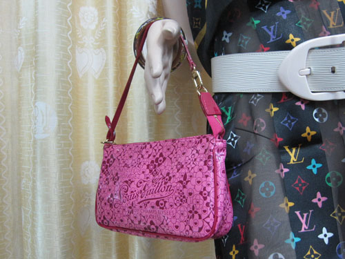Louis Vuitton replica cruise pochette cosmic M93166 (rose)