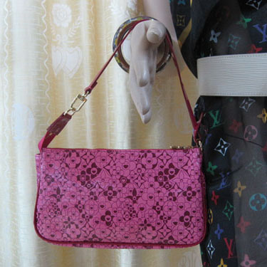 Louis Vuitton replica cruise pochette cosmic M93166 (rose)