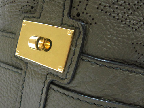 Louis Vuitton replica mahina leather stellar PM M93063 (taupe)