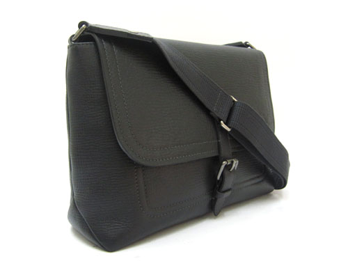 Louis Vuitton replica Utah Leather Omaha M97022 (basalte) 