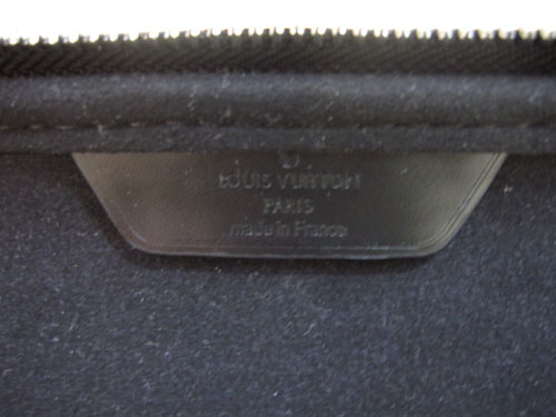 Louis Vuitton replica Damier Graphite canvas laptop sleeve 13