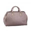 Louis Vuitton Fashion Show Collection Fall Winter 2010 intrigue M97075(rose)
