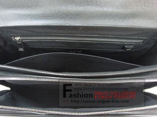 Louis Vuitton replica Taiga Leather Vassili GM M32637 (boreal)