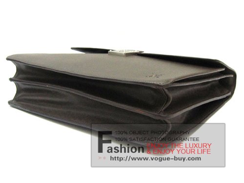 Louis Vuitton replica Taiga Leather Robusto 2 compartments M31048 (grizzli)