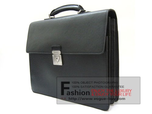 Louis Vuitton replica Taiga Leather Robusto 2 compartments M31042 (ardoise)